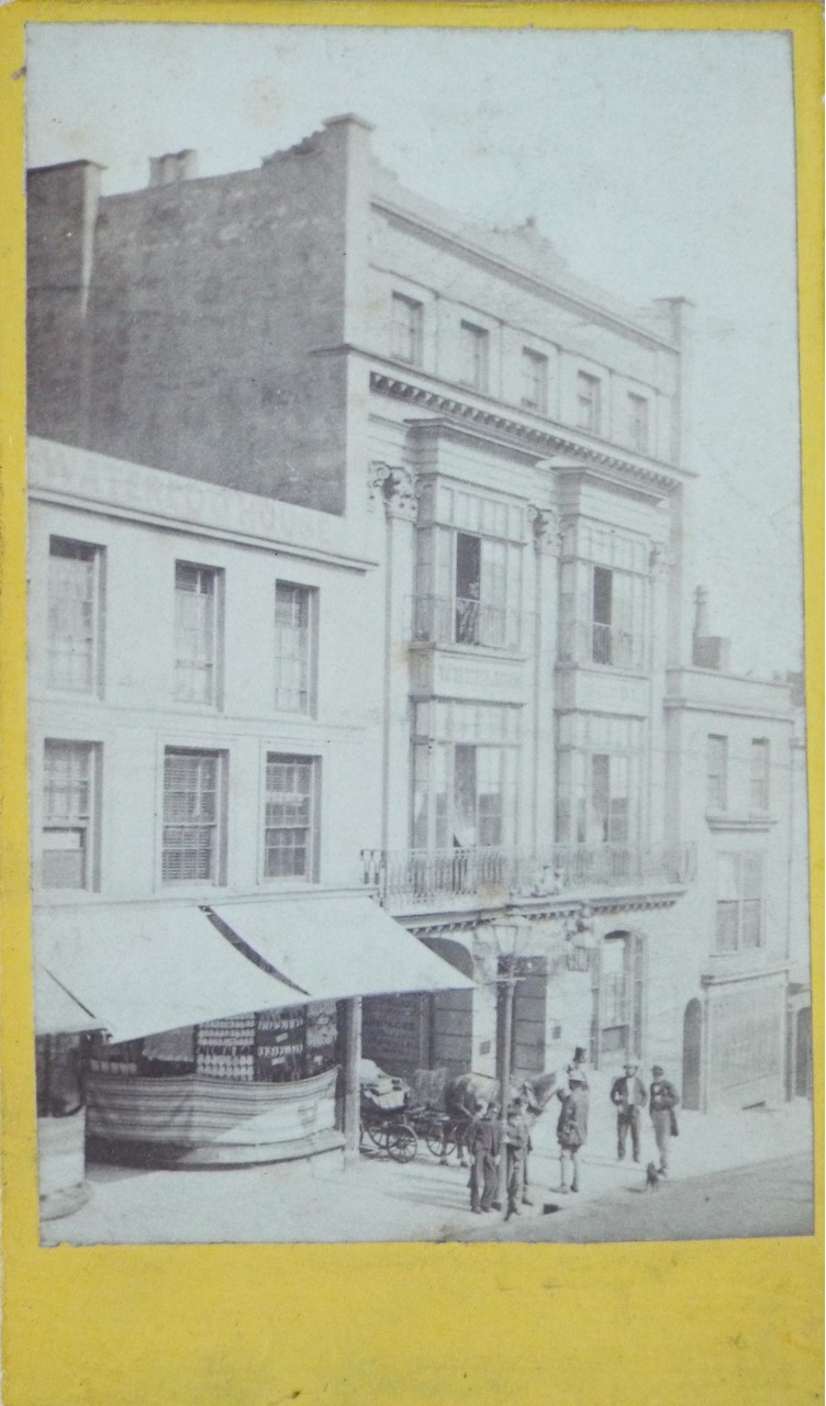Photograph - Wheeler's Hotel, Ryde