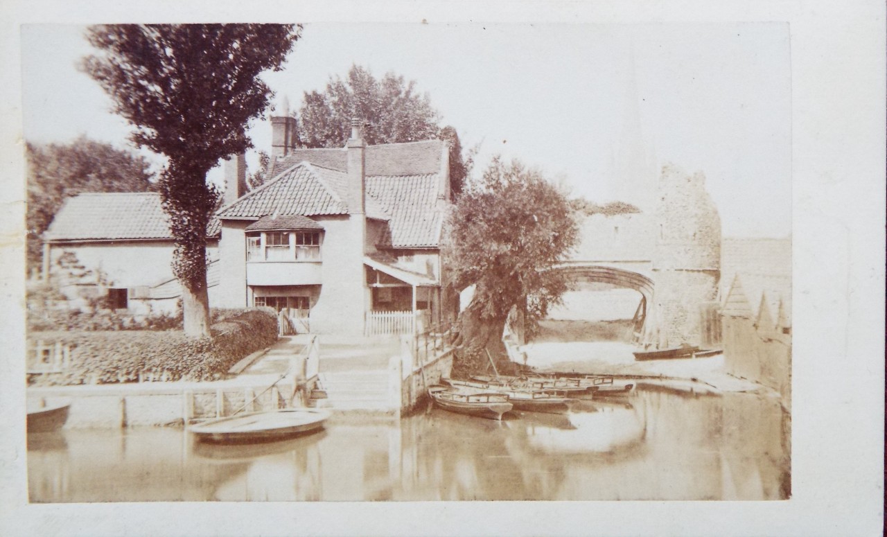 Photograph - Pull's Ferry, Norwich.