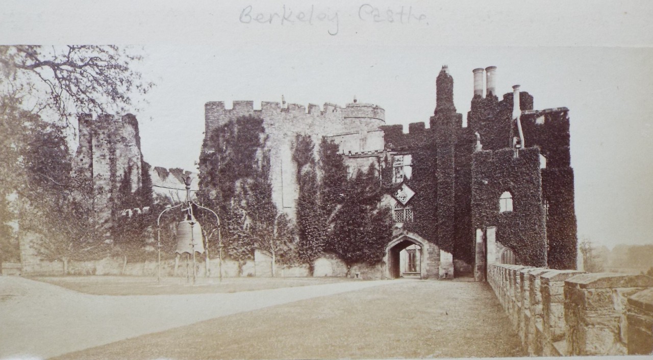 Photograph - Berkeley Castle