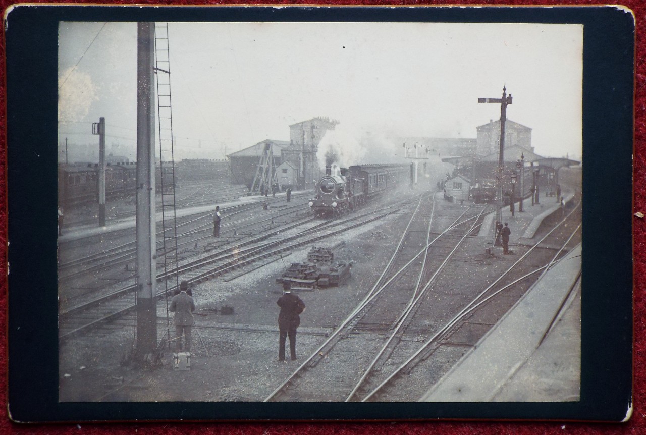 Photograph - Swindon Station. The last broad gauge train passing through.