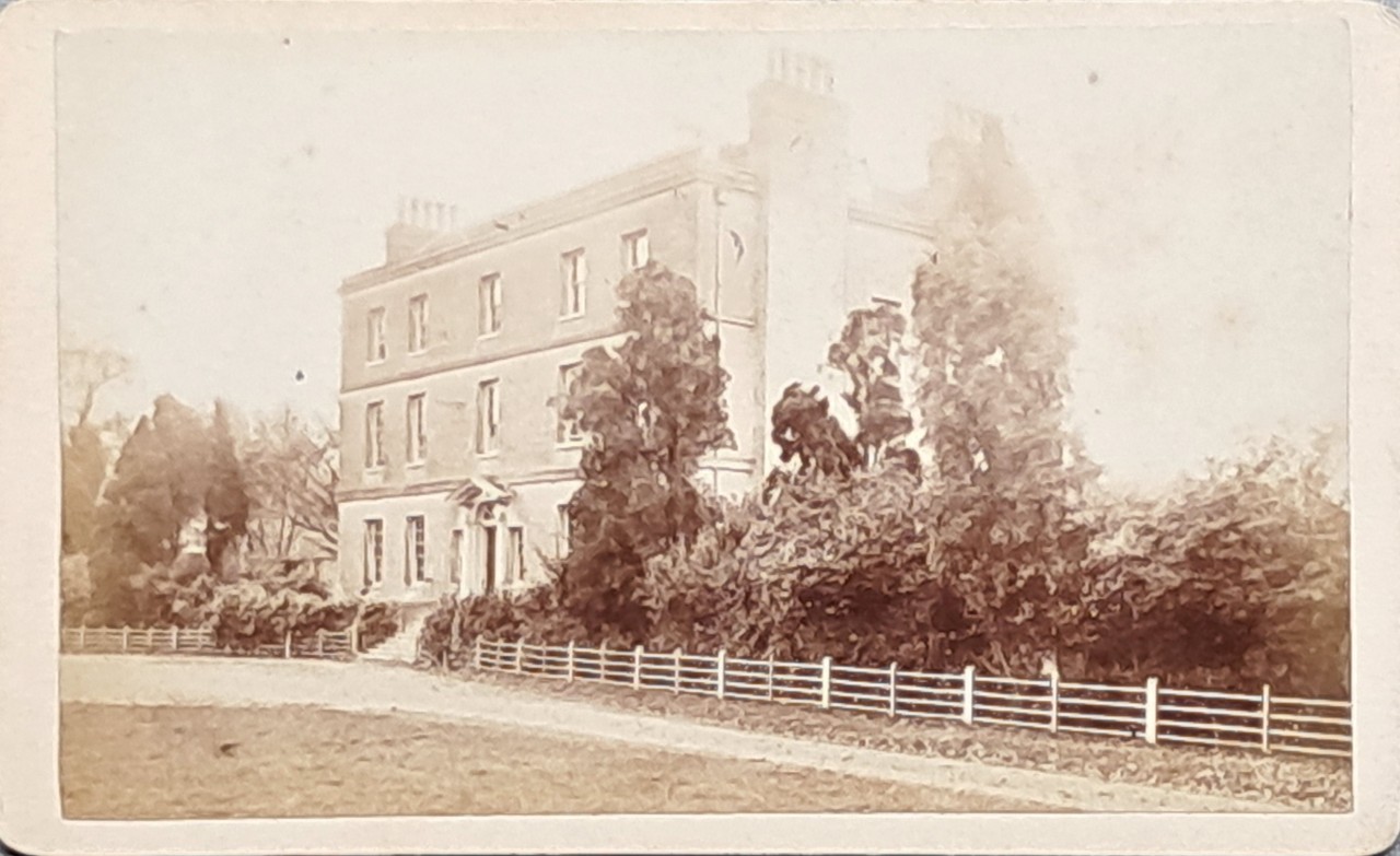 Photograph - Unidentified house in or near Ashford