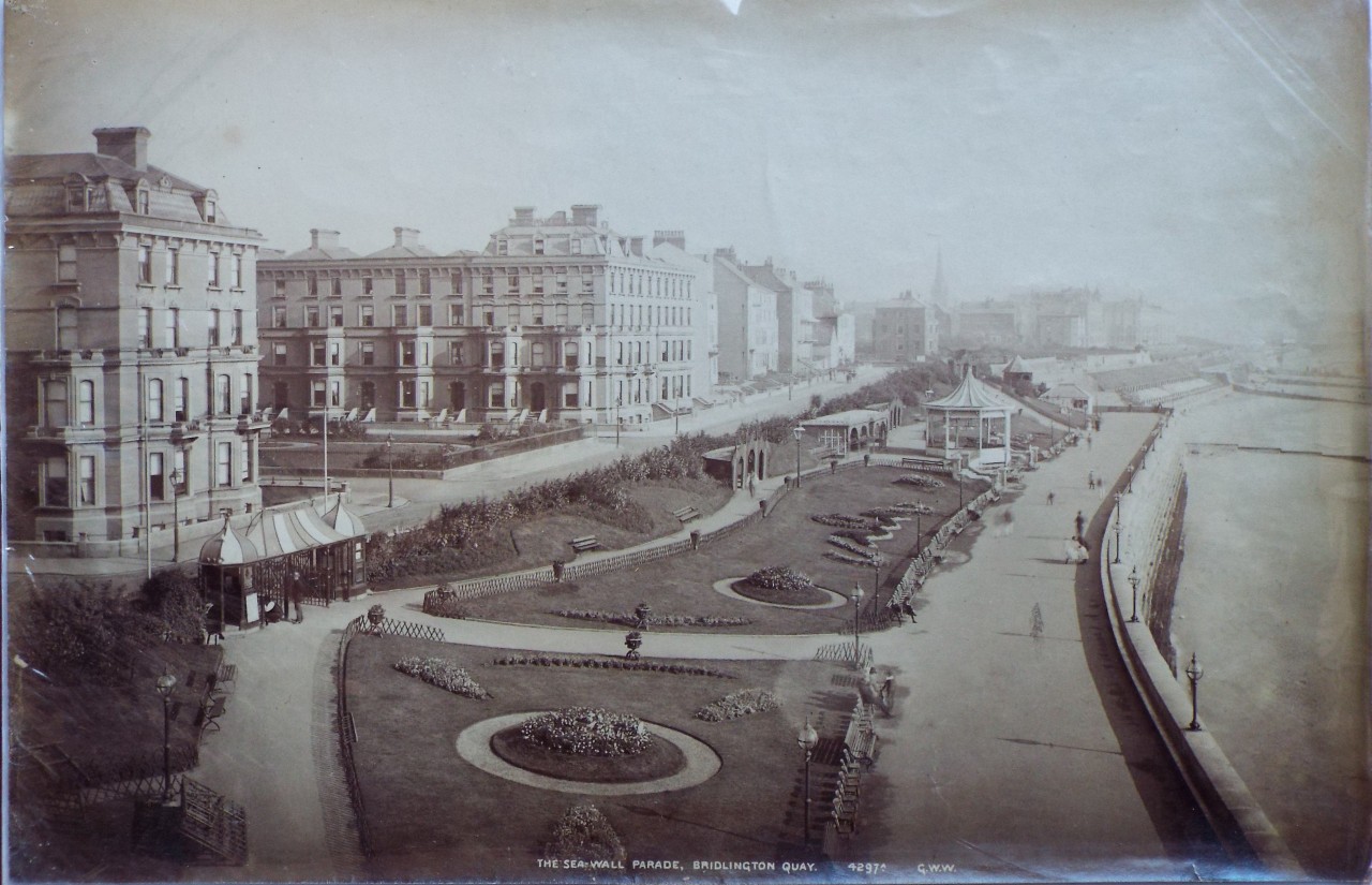 Photograph - The Sea-Wall Parade, Bridlington Quay