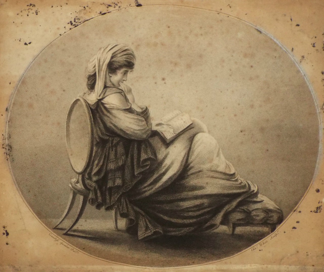 Stipple - Seated woman reading - White
