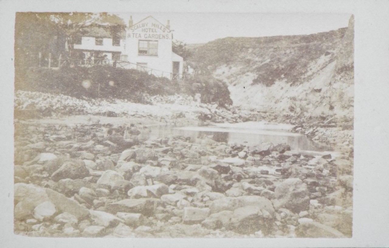 Photograph - Scalby Mills Hotel, Scarborough